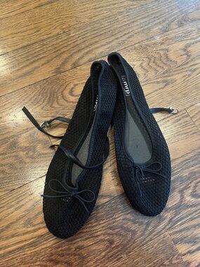 Black Knit Ballet Flats with Ankle Strap 8